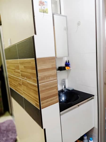 Rumah Teres 2 Tingkat untuk Dijual di Kepong Baru (Kepong) - Jasmine Ong - Bathroom - PropertyGuru.com.my