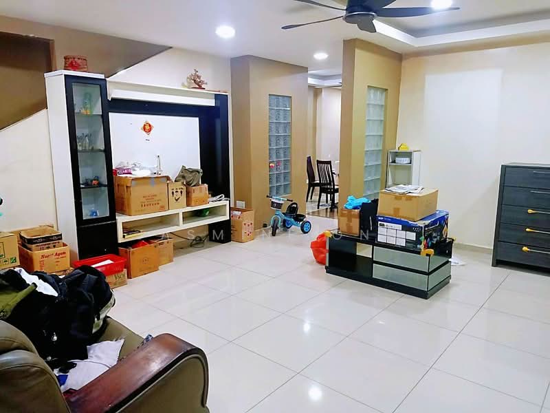 Rumah Teres 2 Tingkat untuk Dijual di Kepong Baru (Kepong) - Jasmine Ong - Living Room - PropertyGuru.com.my