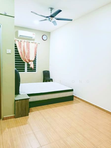 Rumah Teres 2 Tingkat untuk Dijual di Kepong Baru (Kepong) - Jasmine Ong - Bedroom - PropertyGuru.com.my
