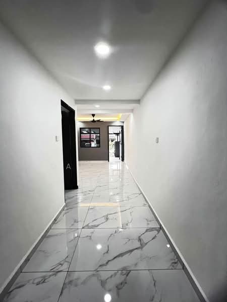 Rumah Teres 2 Tingkat untuk Dijual di Skudai (Johor) - Joanne Yong - Corridor - PropertyGuru.com.my