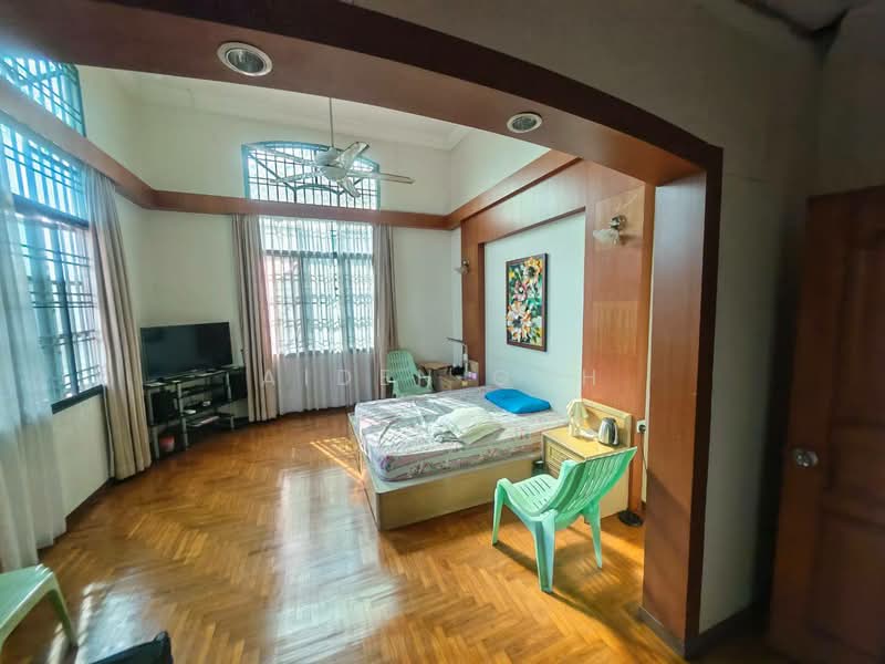 Rumah Berkembar untuk Dijual di Taman Pelangi Indah (Ulu Tiram) - Aiden Goh - Bedroom - PropertyGuru.com.my