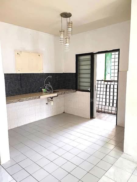 Tanah Kediaman untuk Dijual di Gombak (Kuala Lumpur) - Azean Wahab - Kitchen - PropertyGuru.com.my