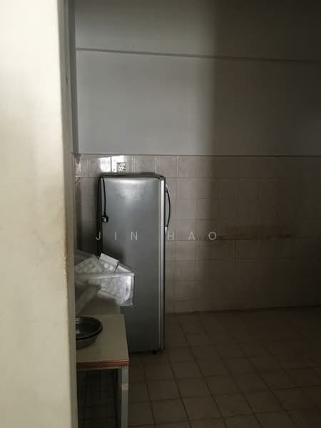 Pangsapuri untuk Dijual di Suria Kipark Damansara - Jin Hao - Kitchen - PropertyGuru.com.my