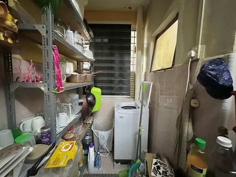 Apartment for Sale at Sri Raya Apartment - Azli Ibrahim - Kitchen - PropertyGuru.com.my