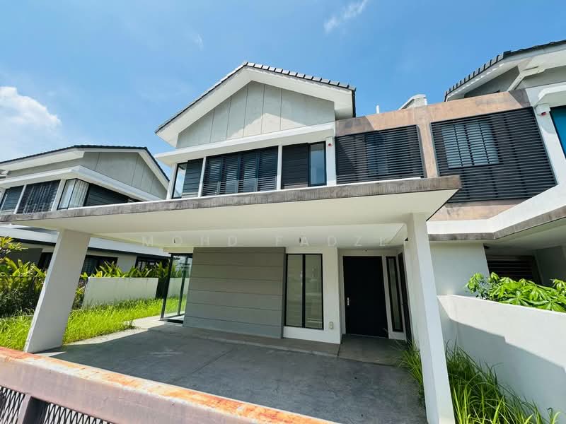 Semi-Detached House for Sale in Elmina (Shah Alam) - Mohd Fadzli - Exterior - PropertyGuru.com.my