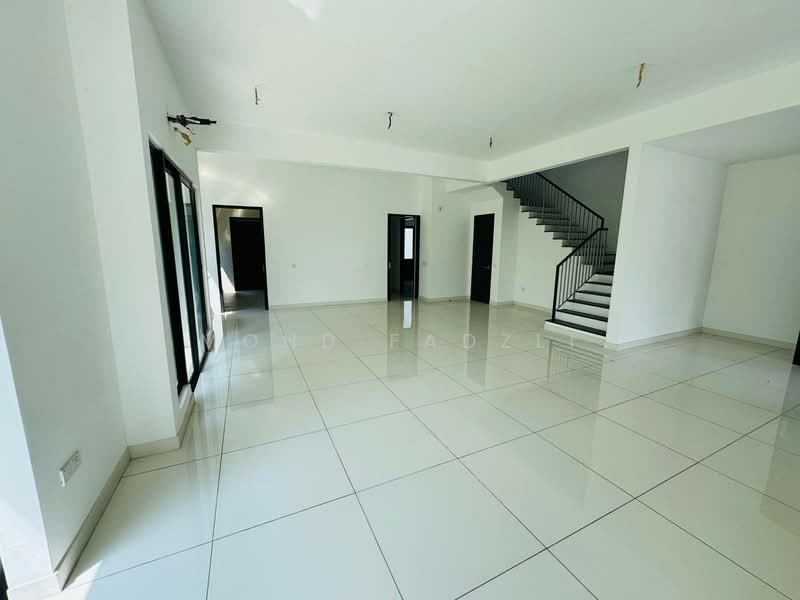 Semi-Detached House for Sale in Elmina (Shah Alam) - Mohd Fadzli - Living Room - PropertyGuru.com.my
