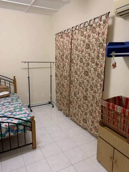 2-storey Terraced House for Sale in Taman Taming Jaya (Balakong) - Steve Tham - Bedroom - PropertyGuru.com.my