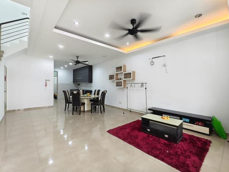 2-storey Terraced House for Sale in Taman Nusa Sentral (Iskandar Puteri (Nusajaya)) - Xiuxiu Ng - Living Room - PropertyGuru.com.my