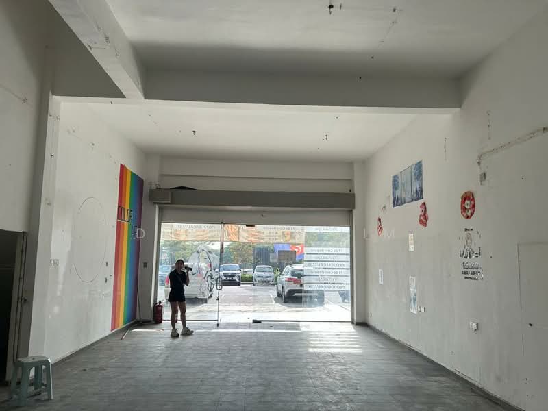 Shop / Office for Rent in Skudai (Johor) - Desmond Lim - Entrance - PropertyGuru.com.my