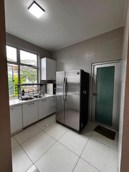 Townhouse for Rent in Taman Sutera Utama (Skudai) - Kaitlyn Teng - Kitchen - PropertyGuru.com.my