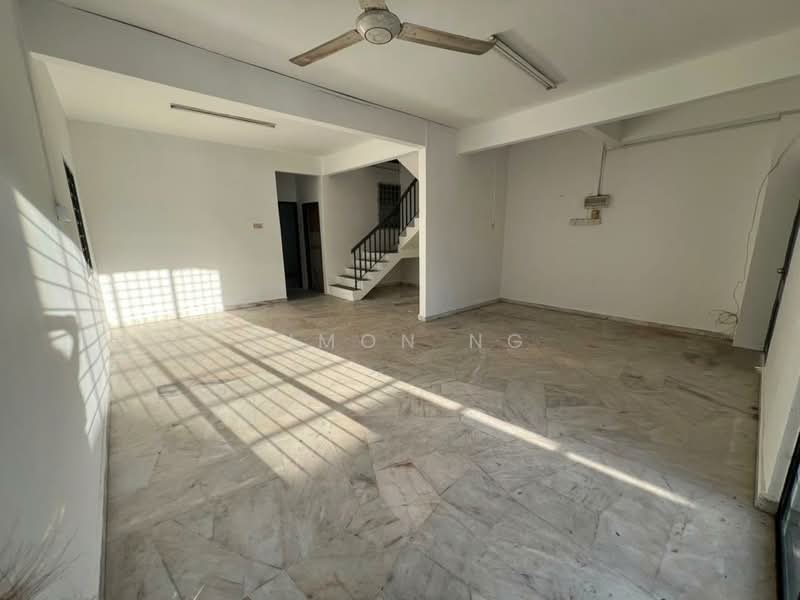 2-storey Terraced House for Sale in Taman Alma Jaya (Bukit Mertajam) - Simon Ng - Living Room - PropertyGuru.com.my