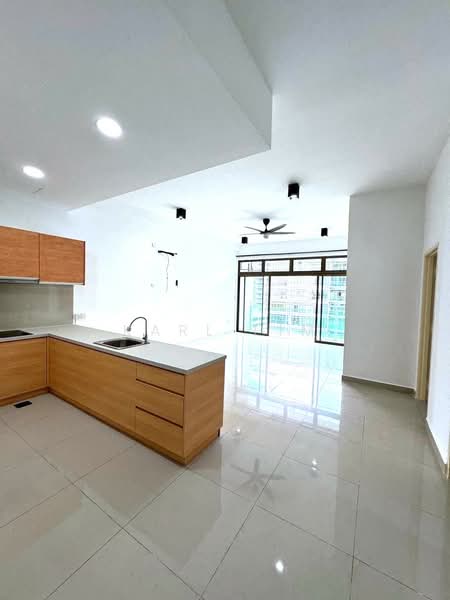 Servis Apartment untuk Dijual di Palazio - Karl Lim - Kitchen - PropertyGuru.com.my