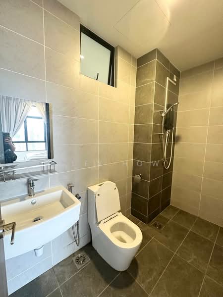 Service Residence for Rent at Twin Tower Residence - Alex How - Bathroom - PropertyGuru.com.my