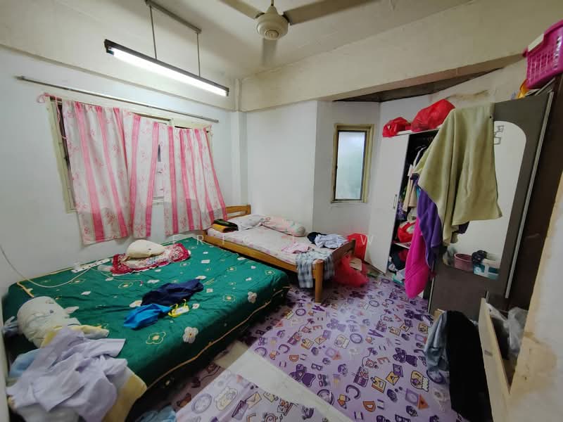 Flat for Sale at Kuchai Jaya Flat - Eric Liew - Bedroom - PropertyGuru.com.my