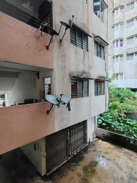 Flat for Sale at Kuchai Jaya Flat - Eric Liew - Exterior - PropertyGuru.com.my