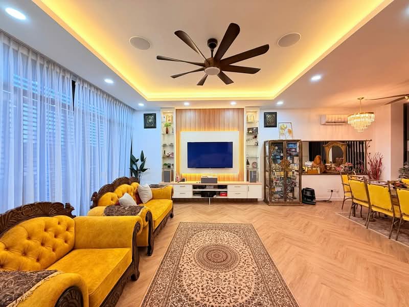 Rumah Teres untuk Dijual di Cyberjaya (Selangor) - Azean Wahab - Living Room - PropertyGuru.com.my