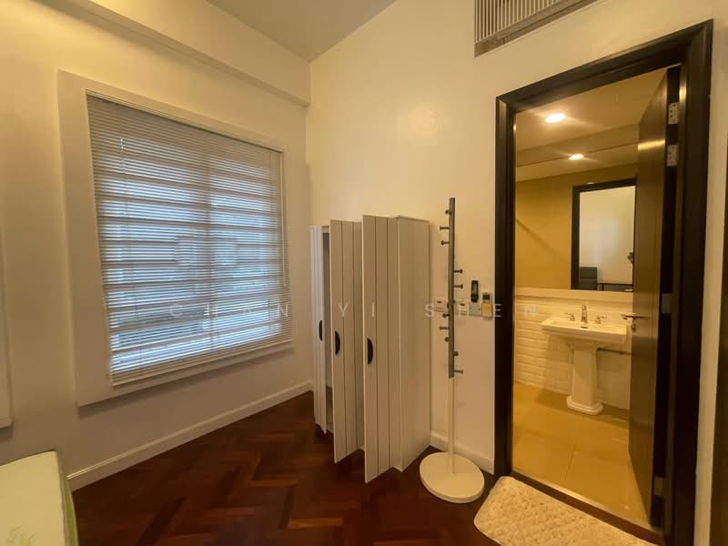 Kondominium untuk Dijual di Quayside Condominium - Chan Yi Shen - Bathroom - PropertyGuru.com.my