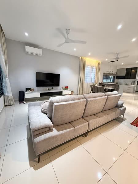 Terraced House for Sale in Johor Bahru (Johor) - Sam Chai - Living Room - PropertyGuru.com.my