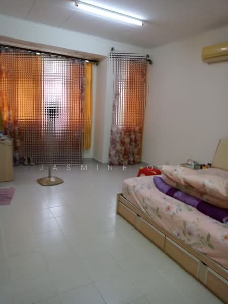 2-storey Terraced House for Sale in Kampung Segambut Tengah (Segambut) - Jasmine Ong - Bedroom - PropertyGuru.com.my