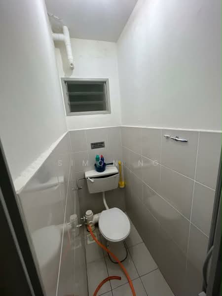 Flat for Sale at RESIDENSI SANTUARI - Simon Ng - Bathroom - PropertyGuru.com.my