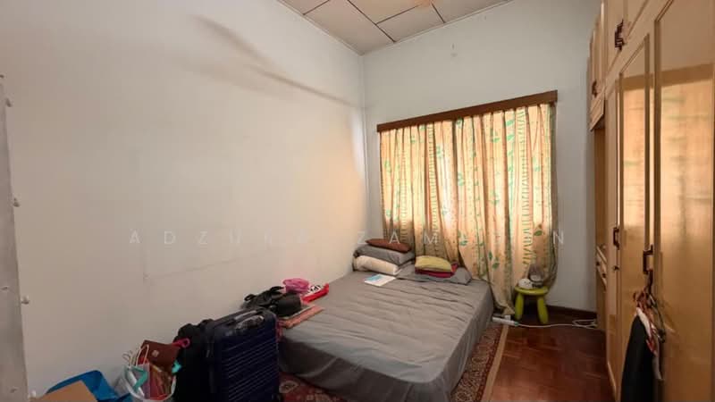 2-storey Terraced House for Sale in Damansara Heights (Damansara Heights) - Adzura Zamedin - Bedroom - PropertyGuru.com.my