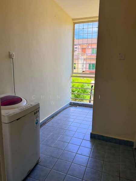 Townhouse for Rent in Luyang Perdana (Kota Kinabalu) - Ching Hui Wong - Balcony - PropertyGuru.com.my