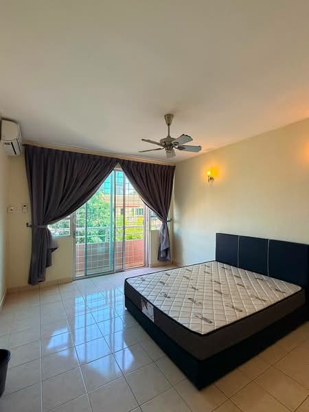 Townhouse for Rent in Luyang Perdana (Kota Kinabalu) - Ching Hui Wong - Bedroom - PropertyGuru.com.my