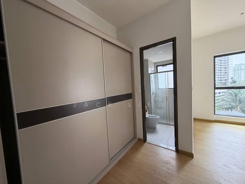 Kondominium untuk Dijual di Bay Laurel @ Country Garden Danga Bay - Jack Liew - PropertyGuru.com.my