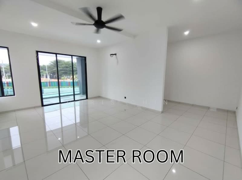 2-storey Terraced House for Sale in Ipoh (Perak) - Chris Chin - Master Bedroom - PropertyGuru.com.my