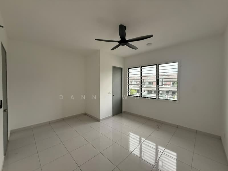 2-storey Terraced House for Rent in Rawang (Selangor) - Danny Wong - Bedroom - PropertyGuru.com.my