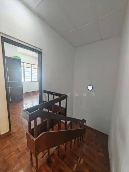 Rumah Teres 1.5 Tingkat untuk Disewa di Taman Perling (Perling) - Eric Tang - Interior - PropertyGuru.com.my