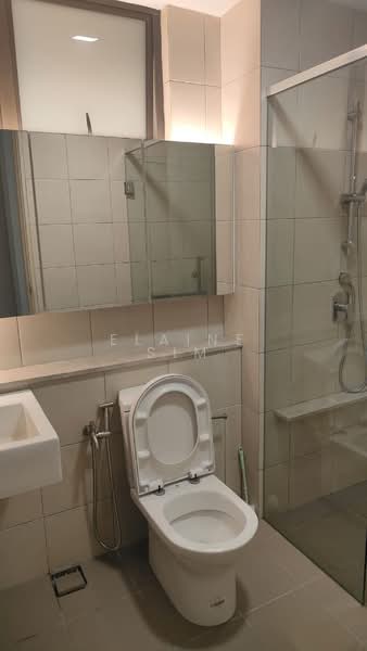 Condominium for Rent at The WaterEdge (Pinggiran Air) - Elaine Sim - Bathroom - PropertyGuru.com.my
