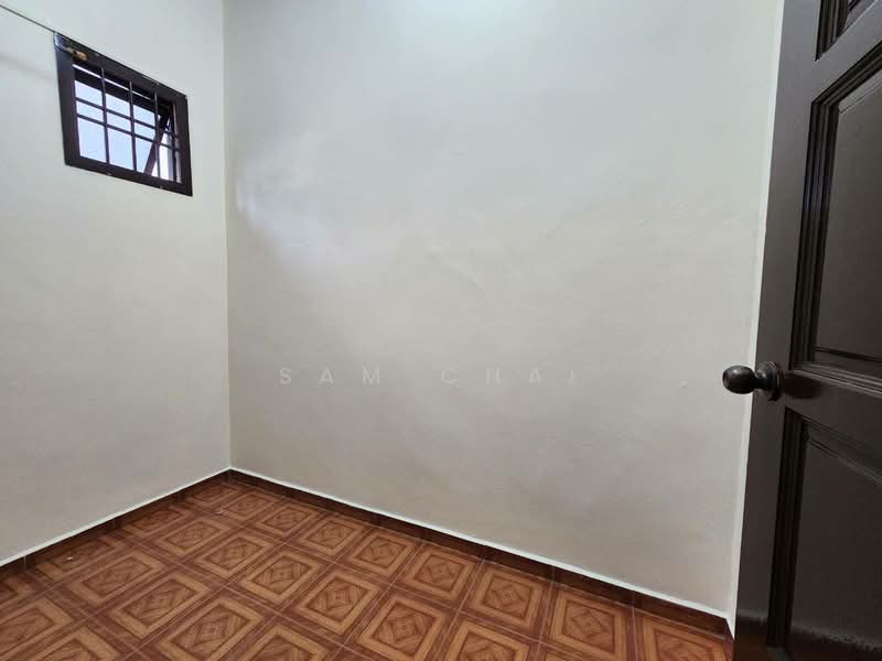 1.5-storey Terraced House for Sale in Bandar Seri Alam (Masai) - Sam Chai - Interior - PropertyGuru.com.my