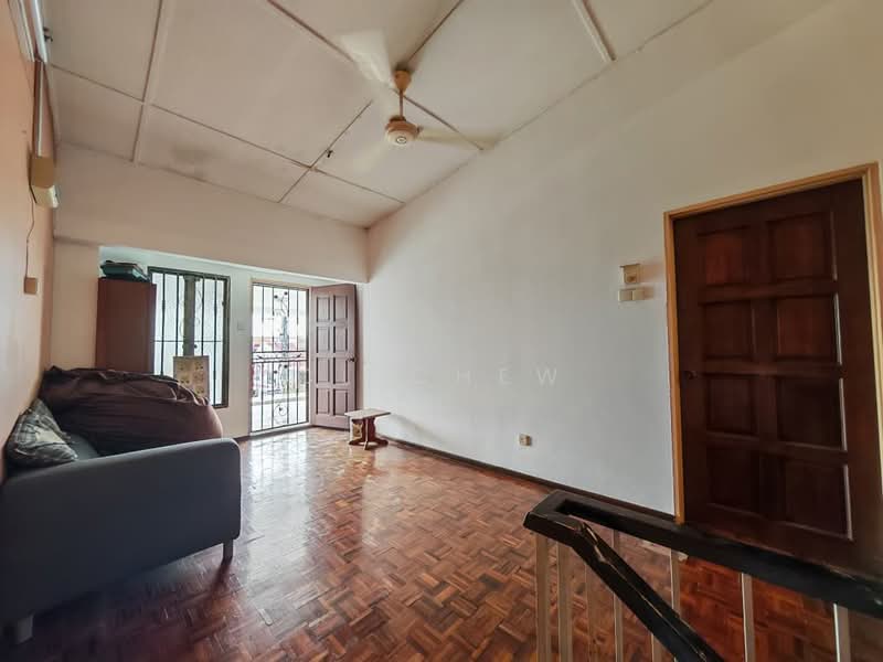 Rumah Teres 2 Tingkat untuk Dijual di Klang (Selangor) - CL Chew - Living Room - PropertyGuru.com.my
