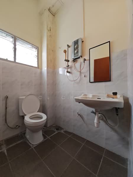Rumah Teres 2 Tingkat untuk Dijual di Klang (Selangor) - CL Chew - Bathroom - PropertyGuru.com.my