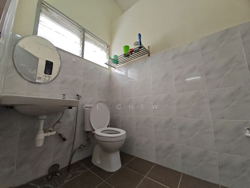 Rumah Teres 2 Tingkat untuk Dijual di Klang (Selangor) - CL Chew - Bathroom - PropertyGuru.com.my