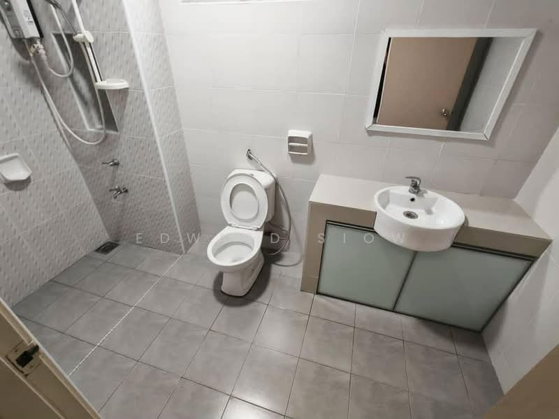 Pangsapuri untuk Disewa di Austin Suites (Permata Austin) - Edward Siow - Bathroom - PropertyGuru.com.my