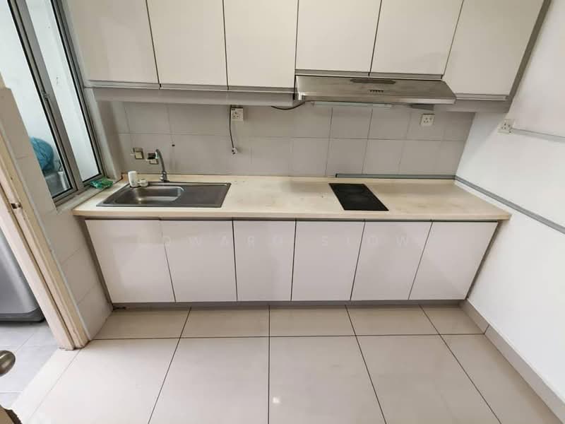 Pangsapuri untuk Disewa di Austin Suites (Permata Austin) - Edward Siow - Kitchen - PropertyGuru.com.my