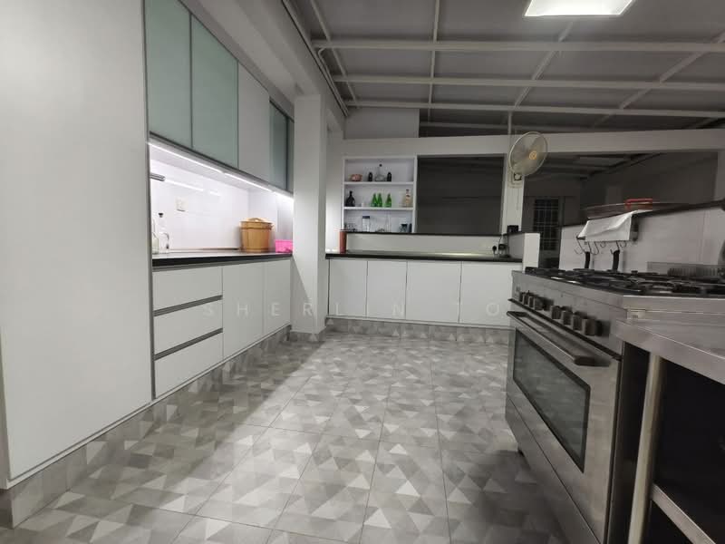 Rumah Banglo untuk Dijual di Taman Abad (Johor Bahru) - Sherlin To - Kitchen - PropertyGuru.com.my