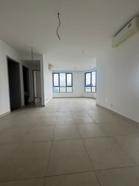 Service Residence for Sale at KL Gateway Premium Residences - Joanneolle Lee - Living Room - PropertyGuru.com.my