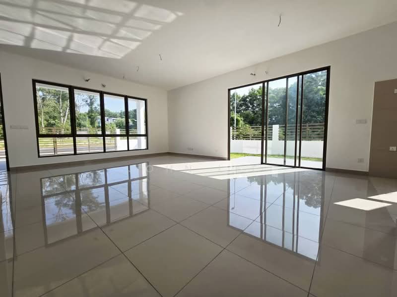 Rumah Kluster untuk Dijual di Bandar Bukit Puchong (Puchong) - John Lee - Living Room - PropertyGuru.com.my