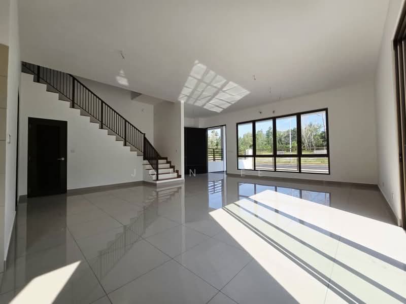 Rumah Kluster untuk Dijual di Bandar Bukit Puchong (Puchong) - John Lee - Living Room - PropertyGuru.com.my