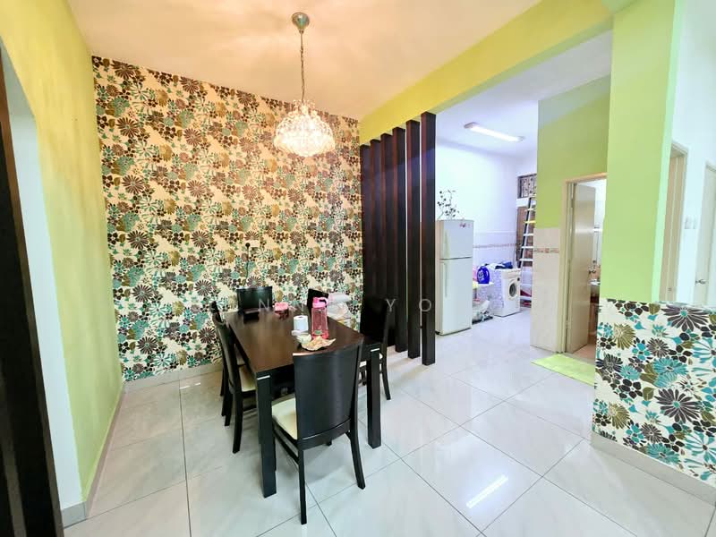 Terraced House for Sale in Bandar Kinrara Seksyen 5 (Bandar Kinrara) - SUNNY YONG - Dining Room - PropertyGuru.com.my