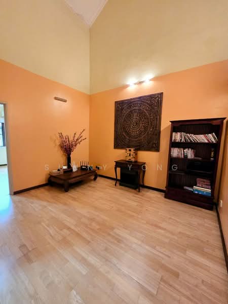 Terraced House for Sale in Bandar Kinrara Seksyen 5 (Bandar Kinrara) - SUNNY YONG - Living Room - PropertyGuru.com.my