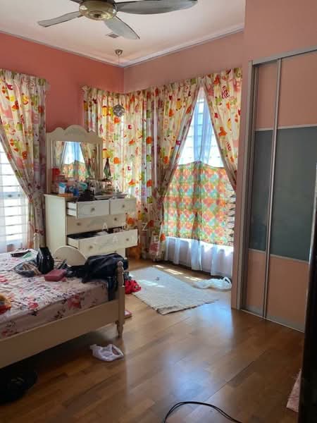 Rumah Berkembar untuk Dijual di Bukit Jelutong (Shah Alam) - Adzura Zamedin - Bedroom - PropertyGuru.com.my