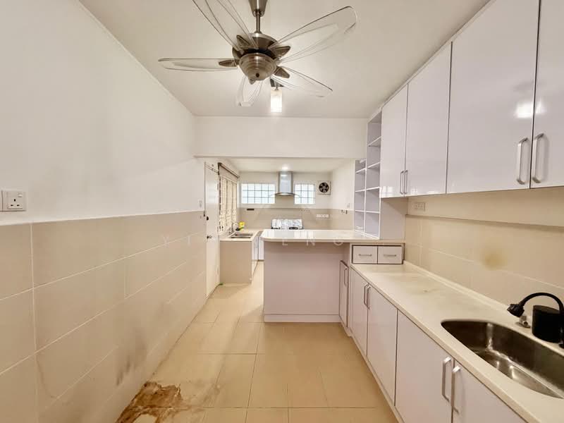2-storey Terraced House for Rent in Taman Tun Dr Ismail (Kuala Lumpur) - Yin Peng . - Kitchen - PropertyGuru.com.my