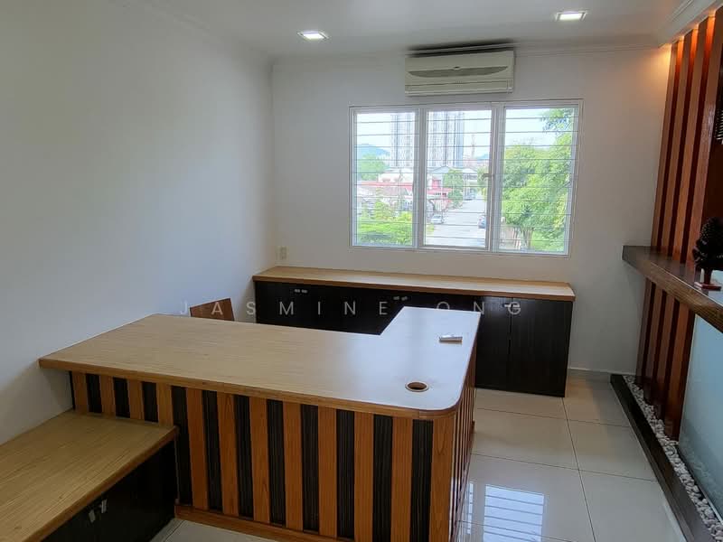 2.5-storey Terraced House for Sale in Taman Fadason (Kepong) - Jasmine Ong - Study - PropertyGuru.com.my