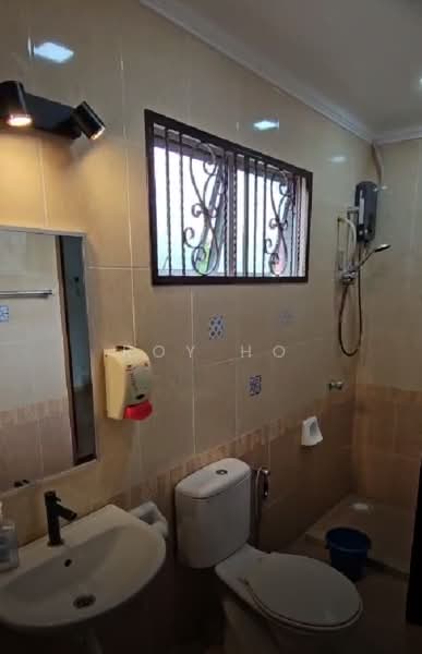 Rumah Teres 2 Tingkat untuk Dijual di Putra Heights (Subang Jaya) - Roy Ho - Bathroom - PropertyGuru.com.my