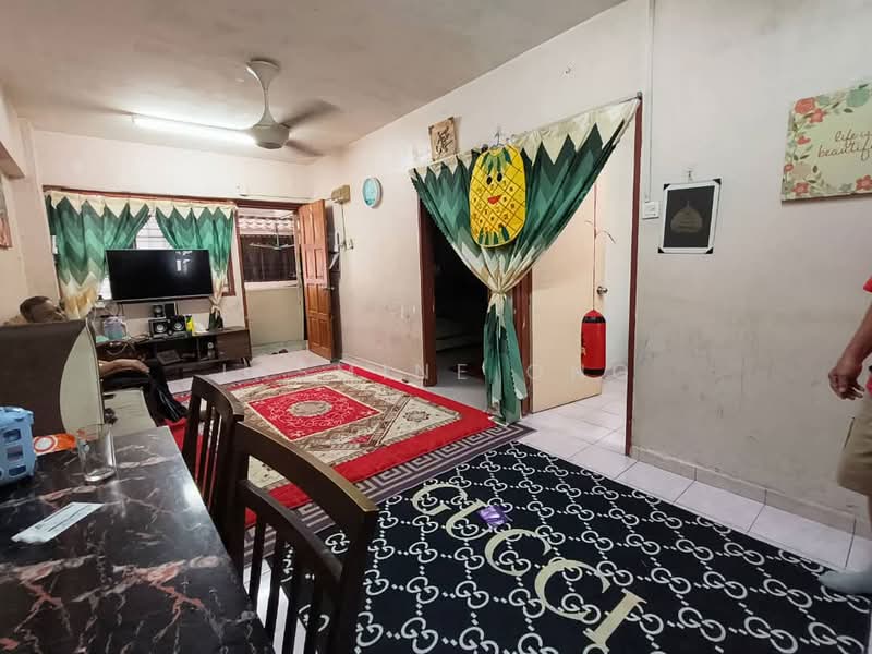 Rumah Flat untuk Dijual di Mutiara Fadason - Jasmine Ong - Living Room - PropertyGuru.com.my