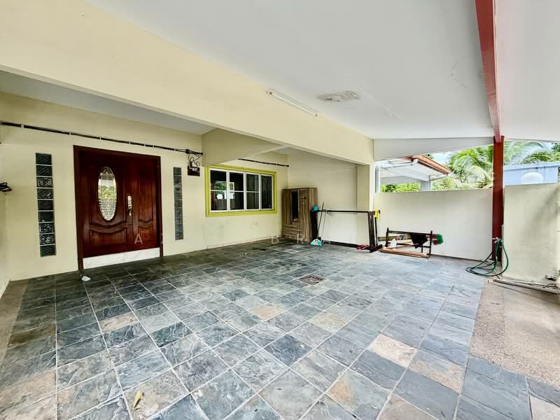 Rumah Teres 2 Tingkat untuk Dijual di Usj 22 (Subang Jaya) - Azli Ibrahim - Exterior - PropertyGuru.com.my